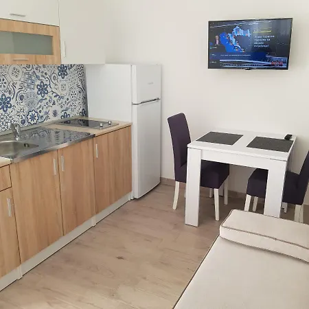 Carlotta * 자다르