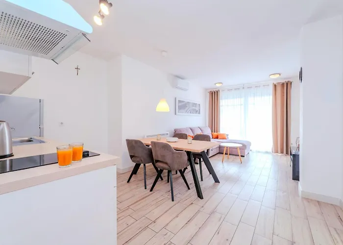 Carlotta Appartement *