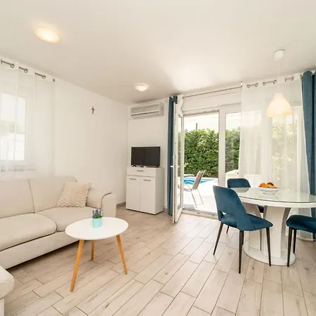 Carlotta Apartament Zadar