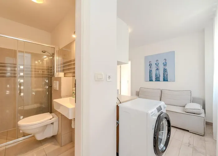 Carlotta Apartman Zadar