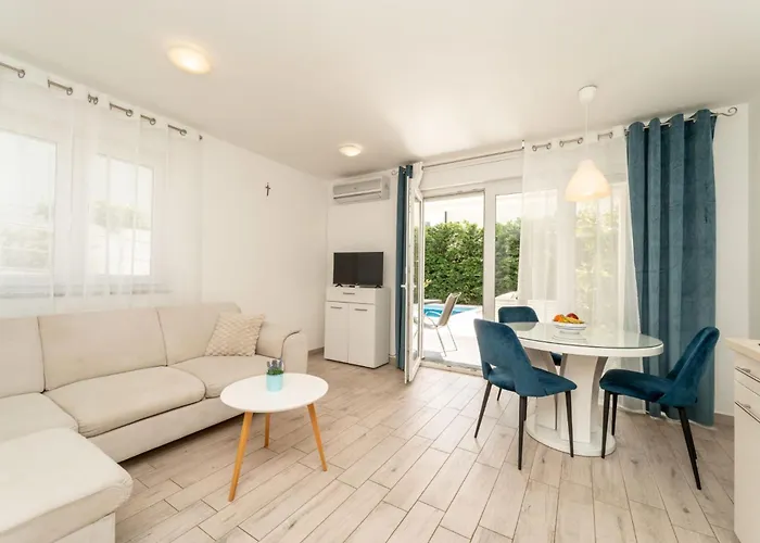 Carlotta Apartman Zadar